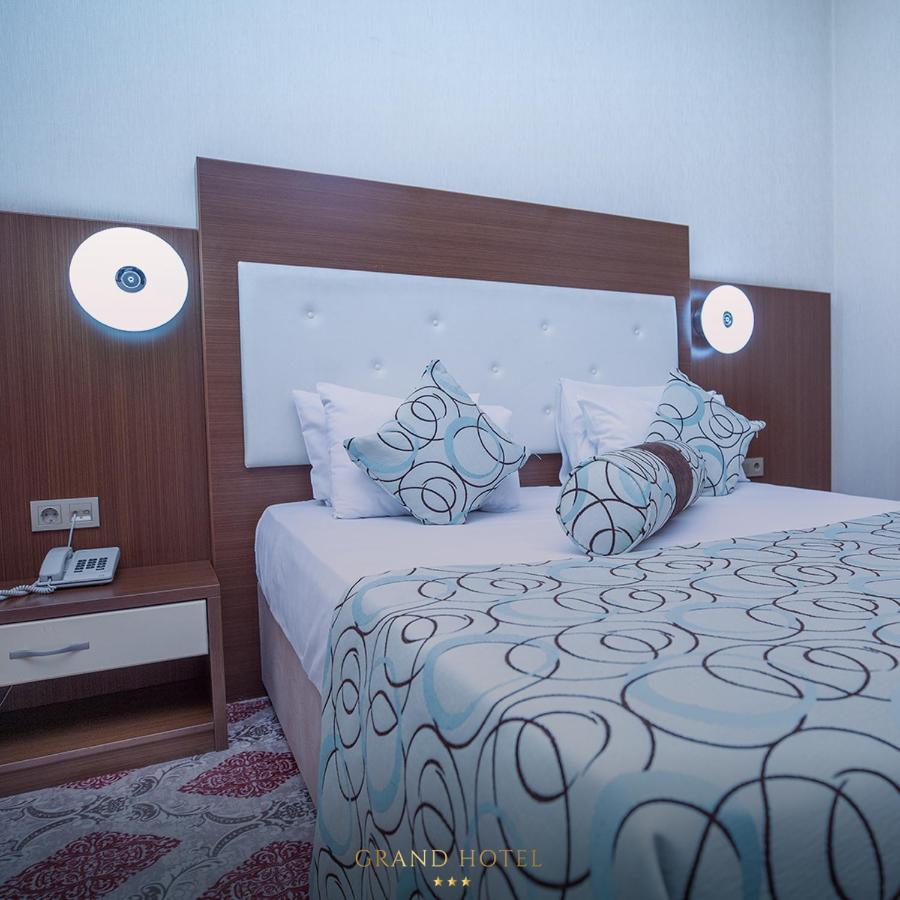 Grand Nakhchivan Hotel Exterior foto