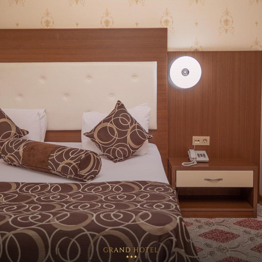 Grand Nakhchivan Hotel Exterior foto