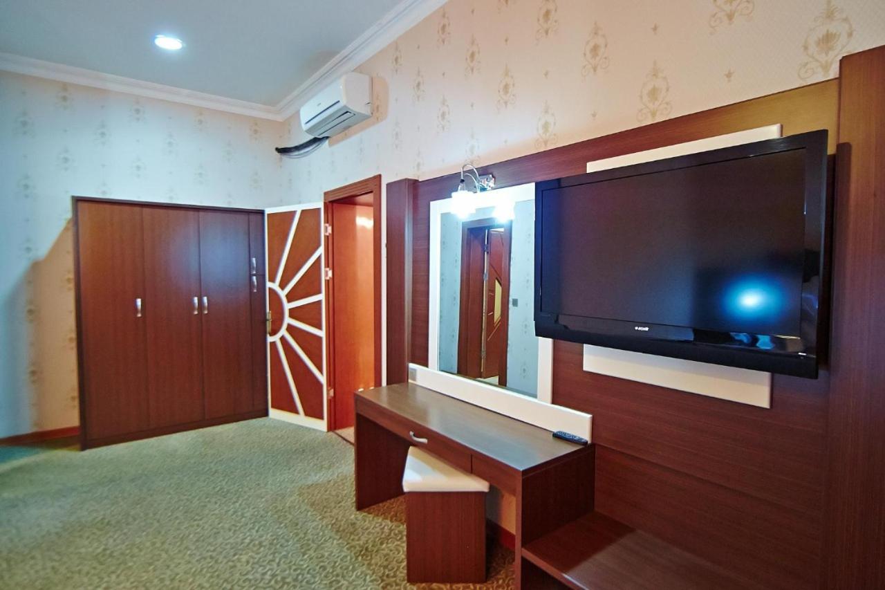 Grand Nakhchivan Hotel Exterior foto